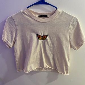 BRANDY MELVILLE BUTTERFLY T-SHIRT